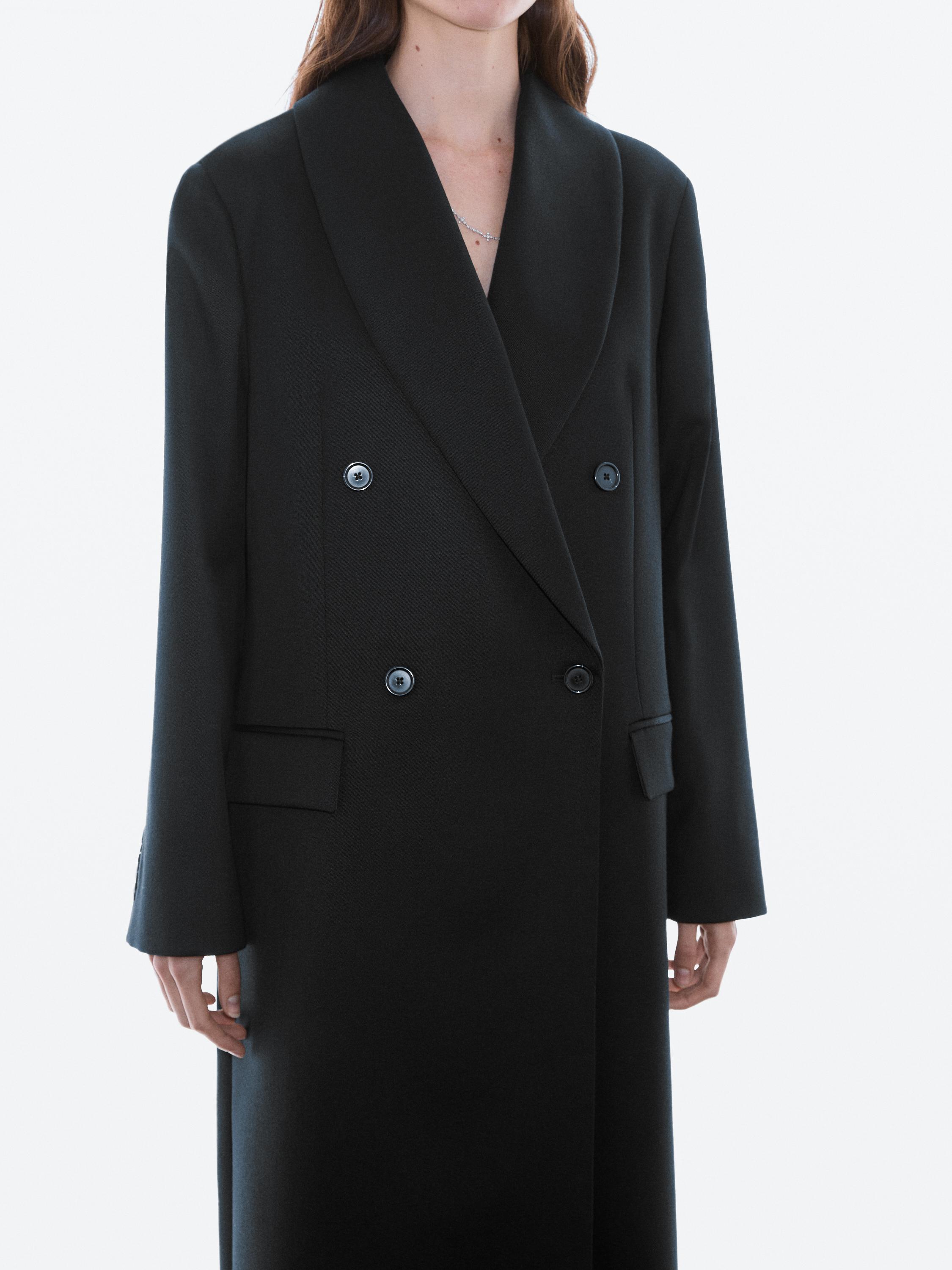 Long double-breasted 100% wool coat